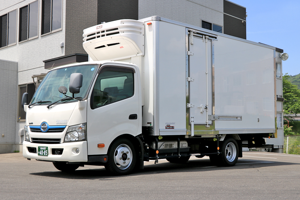 小型冷凍箱車｜株式会社ケイアイ物流（福島）